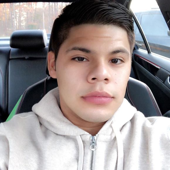 Meet your Posher, Raul - Picture 1 of 1